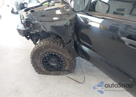 2009 Toyota Tacoma Base V6 from USA, damaged, VIN 3TMLU42N09M025010